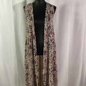 🛍 6 for $35 • Mossimo Supply Co. Floral Sleeveless Open Front Kimono Jacket
